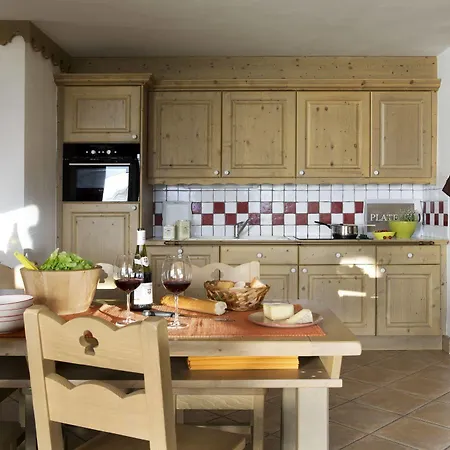 Cgh Residences & Spas Oree Des Cimes Апарт-отель Пезе-Нанкруа